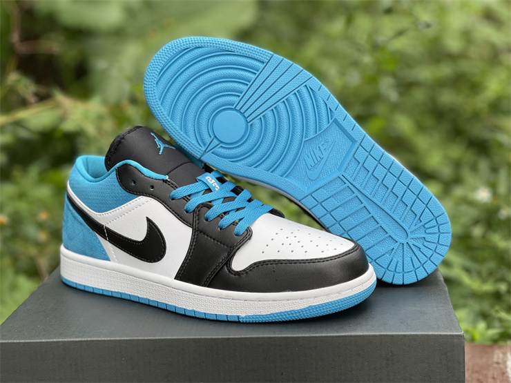 jordan blue shoes
